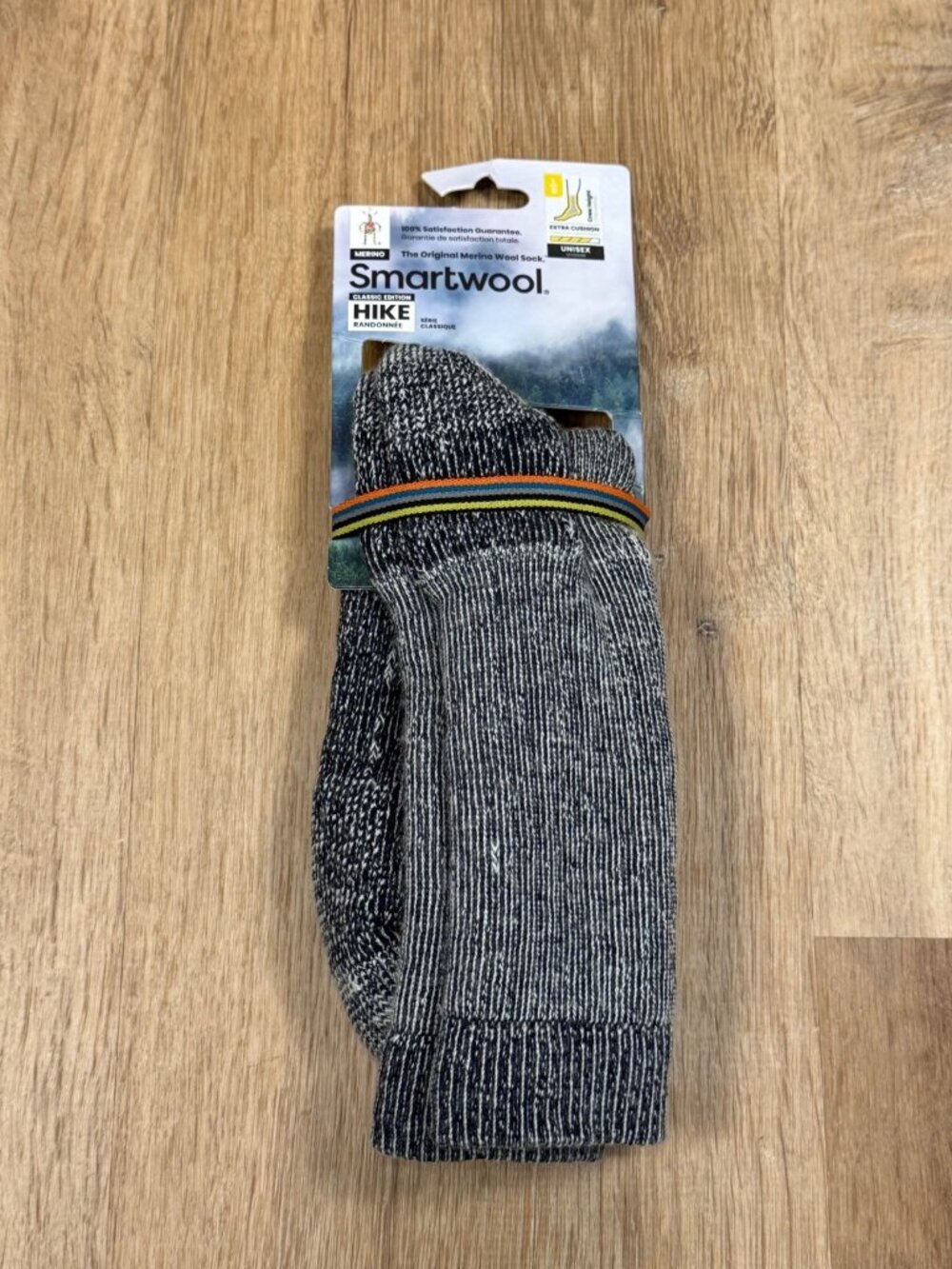 Smartwool Classic Edition Hike Crew Socks Navy Large Extra Cushion Unisex